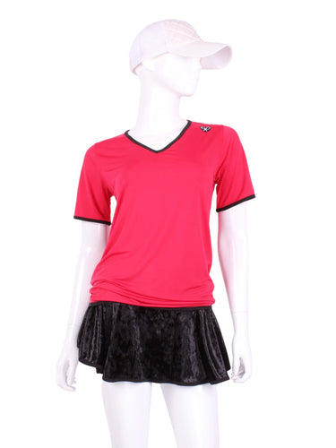 Super soft and comfortable fabric. A cute T-Shirt with our logo on the left shoulder.