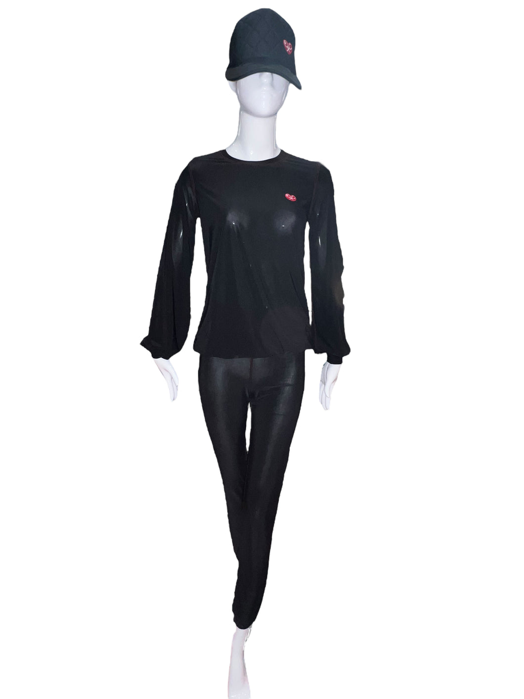 This long sleeve top is the most feminine and flowing of my collection.  It is comfortable with binding on the neckline, poofy at the wrists and soft hem at the hips.