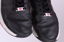 Load image into Gallery viewer, Shoelace Pendant for Tennis Shoes - I LOVE MY DOUBLES PARTNER!!!
